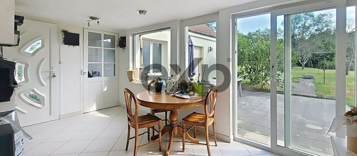 Maison 124 m² à Liez  - photo 4