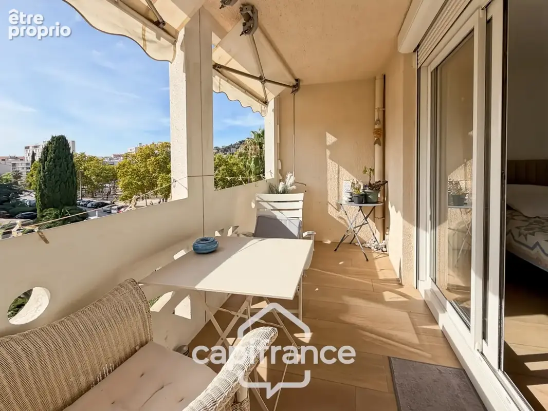 Appartement à vendre 4 pièces HYERES (83) - 147m2- 4ème et dernièr Etage- Accès direct GARAGE - photo 57
