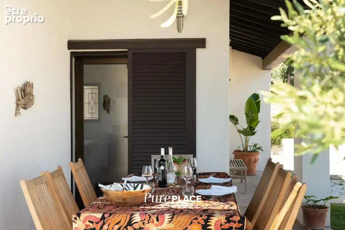 Villa d’exception – Martigues, entre élégance et art de vivre méditerranéen - photo 17
