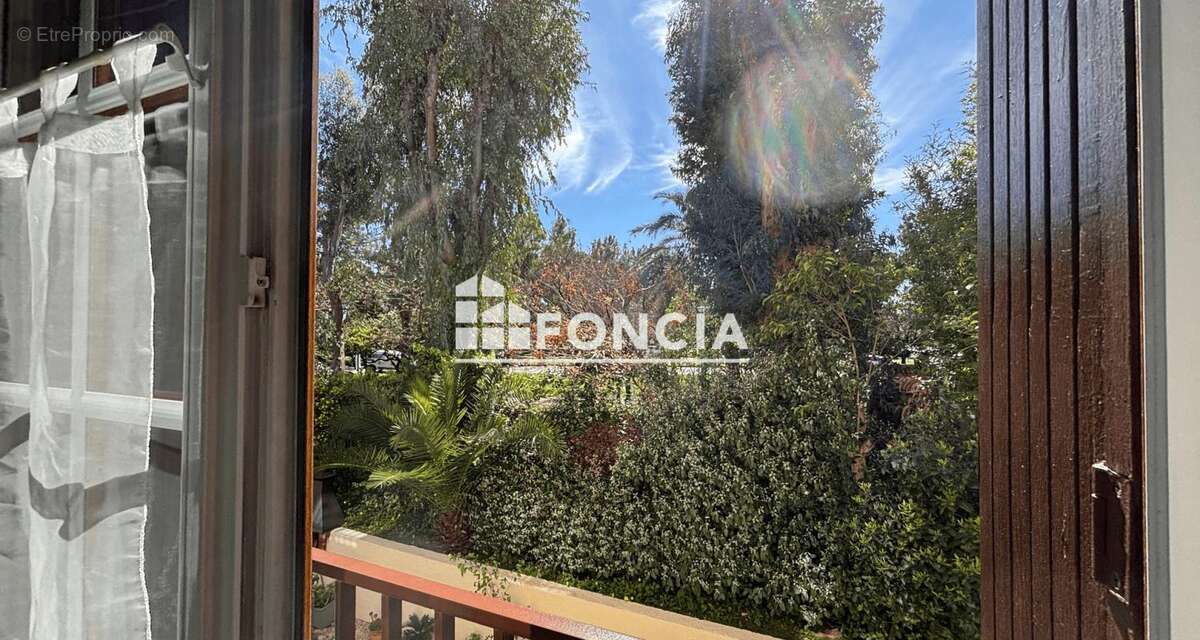 Appartement à HYERES