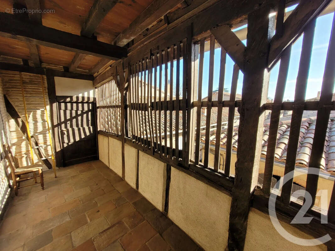 Maison à LISLE-SUR-TARN