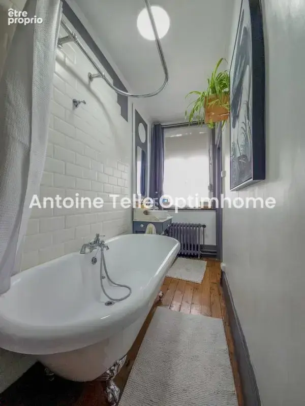 Le Cateau - Batisse de 4 chambres avec jardin clos & porche véhicules - Cachet & modernité - photo 14