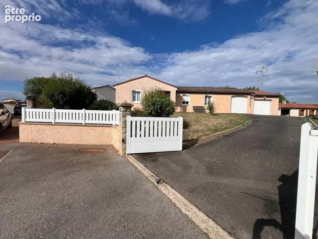 Maison à vendre 5 pièces PERREUX (42) - photo 4