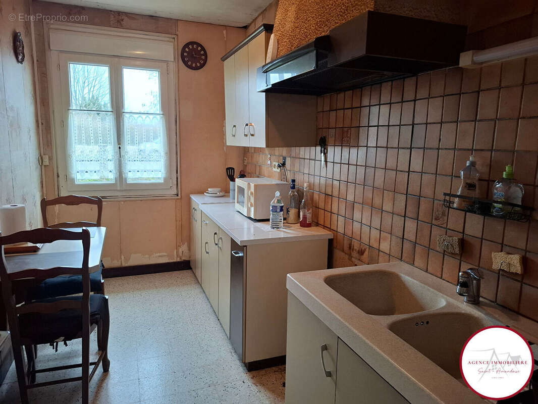 Maison à CHARENTON-DU-CHER