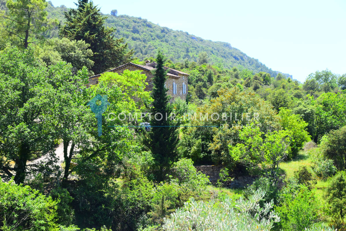 Maison à GROSPIERRES
