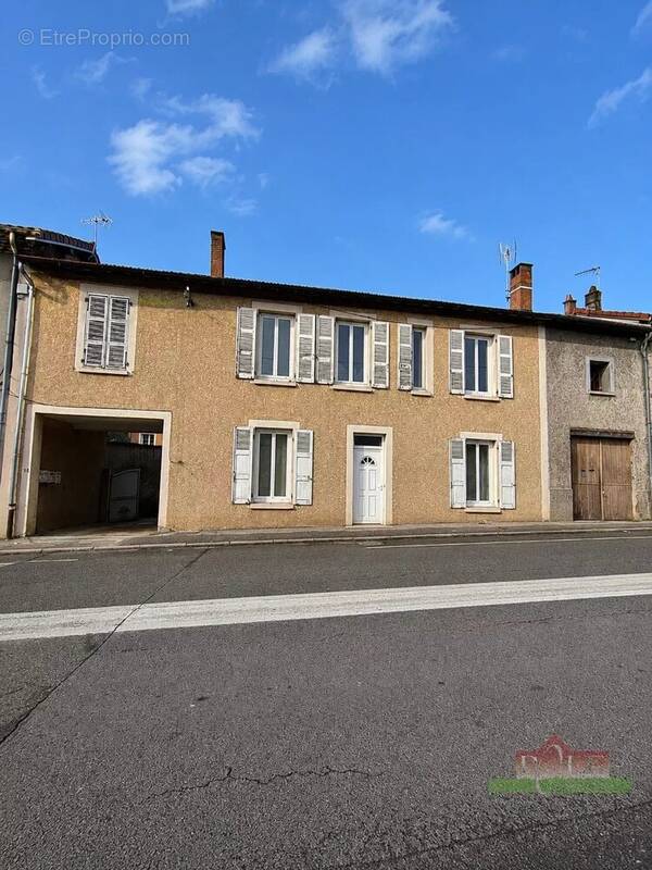 Appartement à LE PEAGE-DE-ROUSSILLON