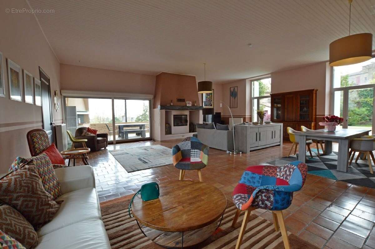 Maison à LE MAS-D&#039;AGENAIS