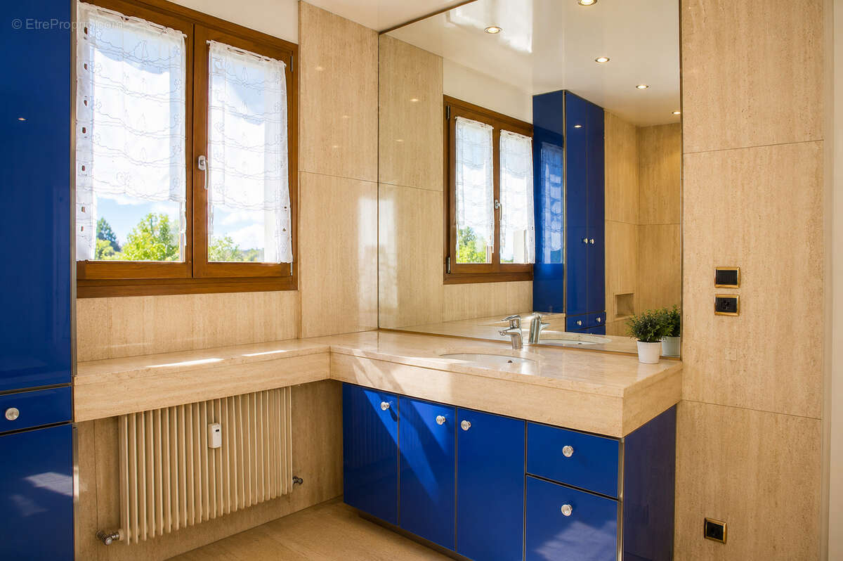 Metz queuleu   appartement d’exception : vue cathédrale, piscine et double terrasse - photo 12