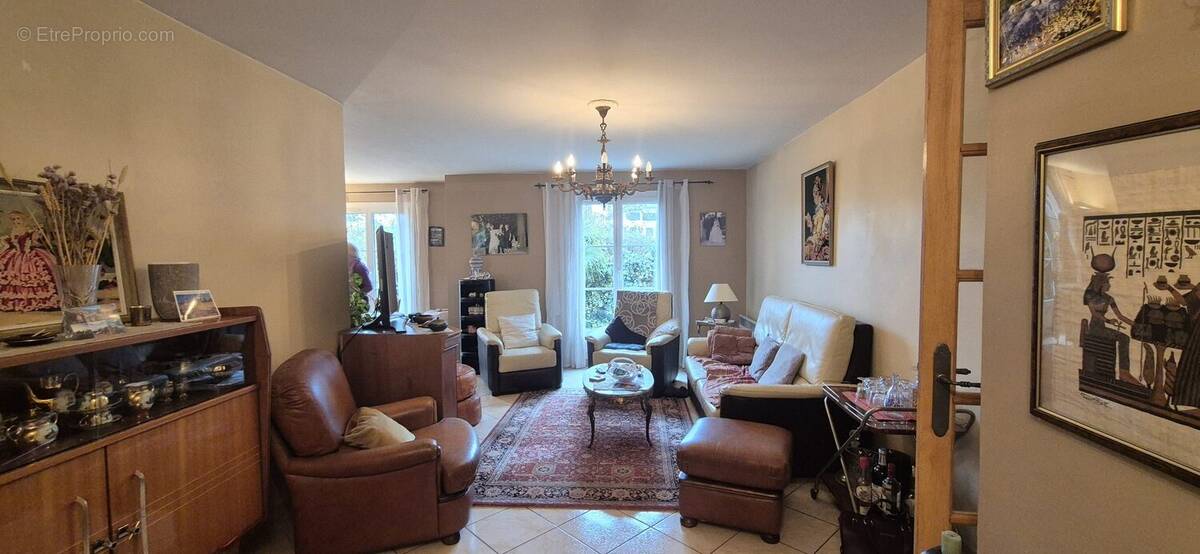 Appartement à SAINT-BRICE-SOUS-FORET