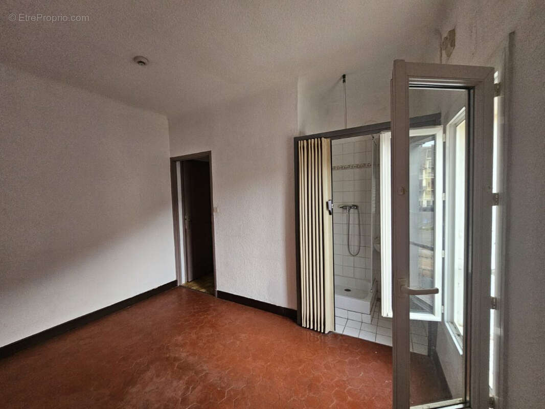 Appartement à CHATEAU-ARNOUX-SAINT-AUBAN