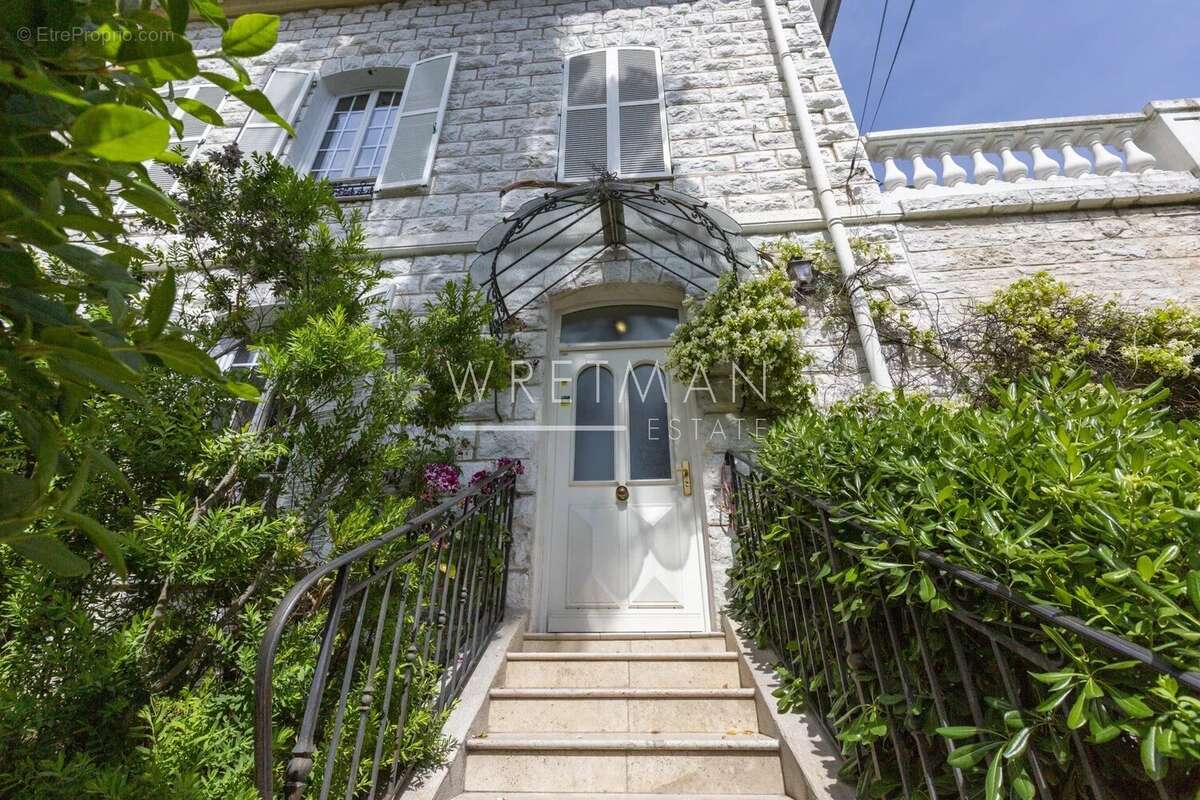 Maison à VENCE