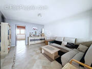 Appartement à RILLIEUX-LA-PAPE