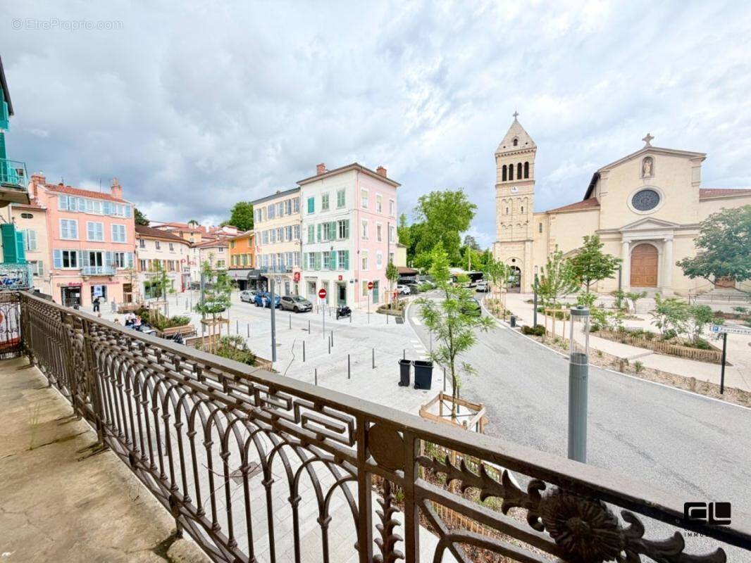 Appartement à SAINTE-FOY-LES-LYON