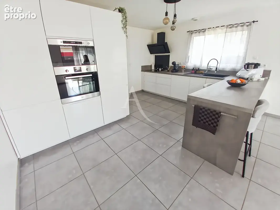 Photo Maison à Saint-Etienne-Du-Rouvray au prix de 302 000€
