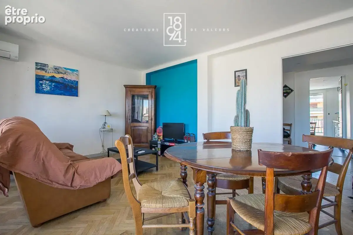 Marseille 6ᵉ – baille – t2/3 traversant avec terrasse, balcon, ascenseur et cave - photo 6