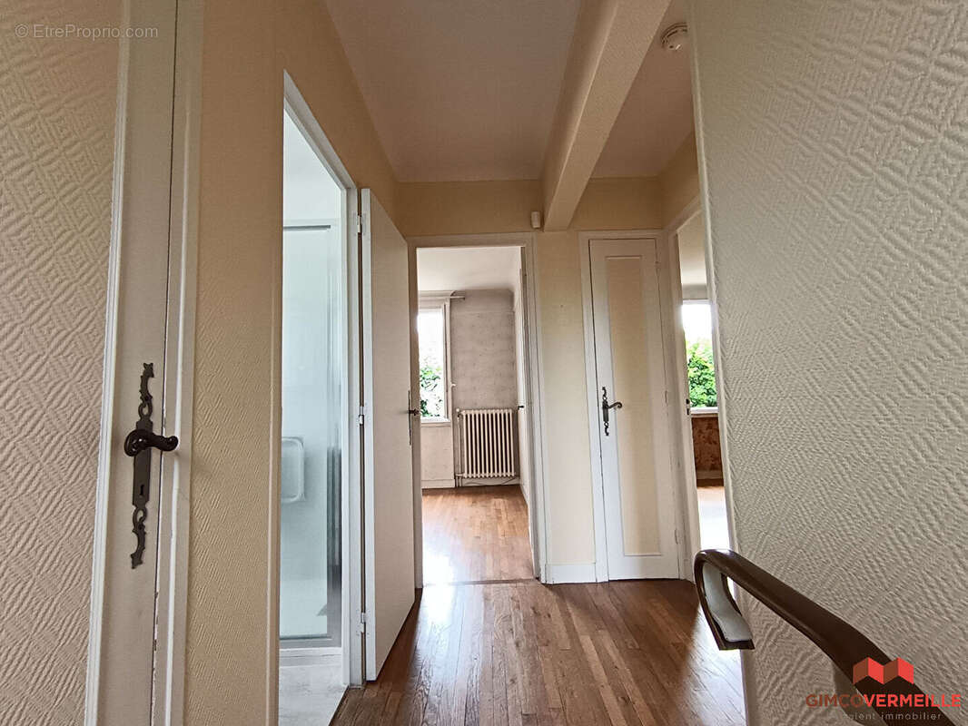 Rueil malmaison - quartier belle rive - photo 9