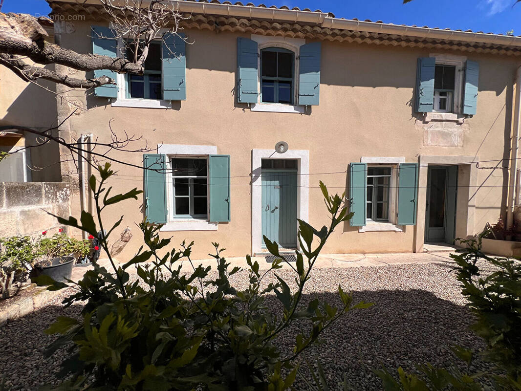 Maison à MAUSSANE-LES-ALPILLES