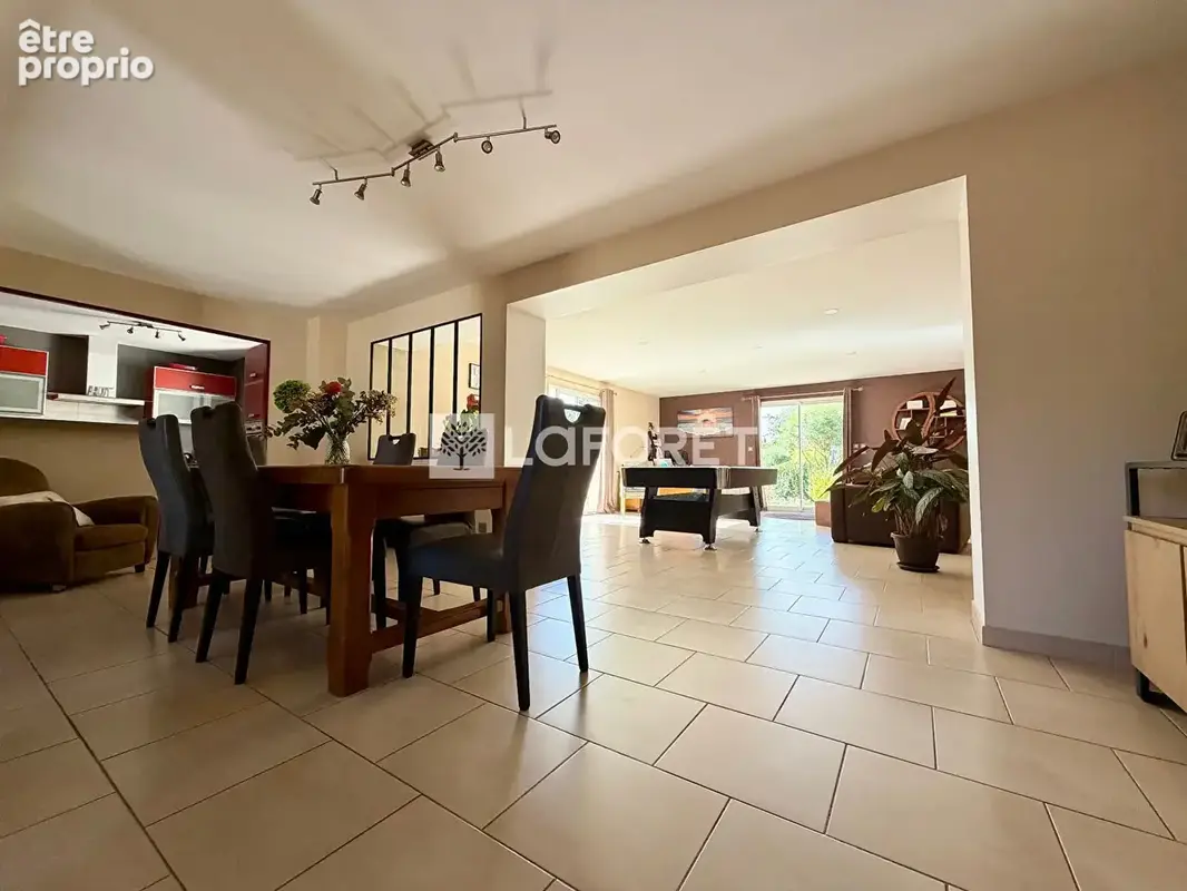 Maison La Neuville En Hez 7 pièce(s) 157 m2 - photo 4