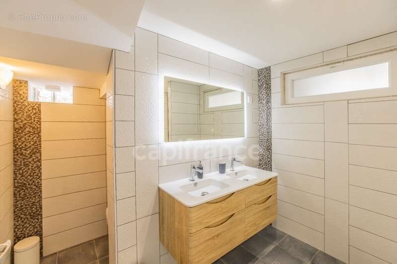 Appartement à SAINT-GEORGES-DE-DIDONNE