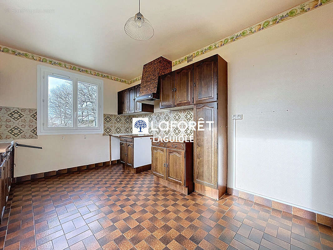 Maison à SAINT-HIPPOLYTE