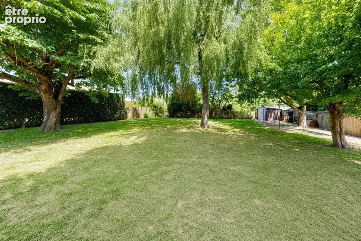 Maison de 6 pièces - 4 chambres de 155 m² à Chéroy - photo 6