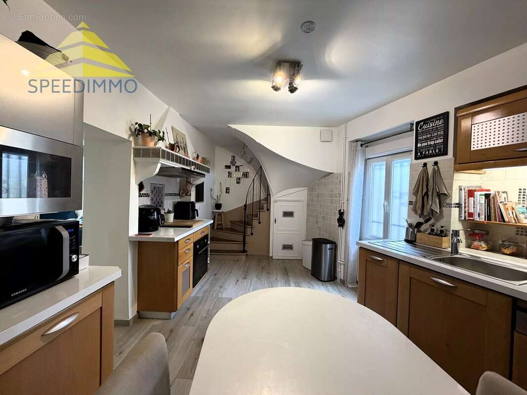 Maison à VILLECRESNES