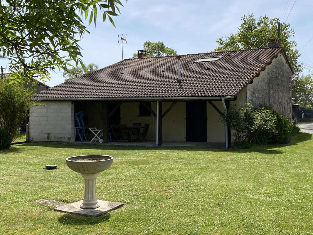 arriere - Maison à BROSSAC