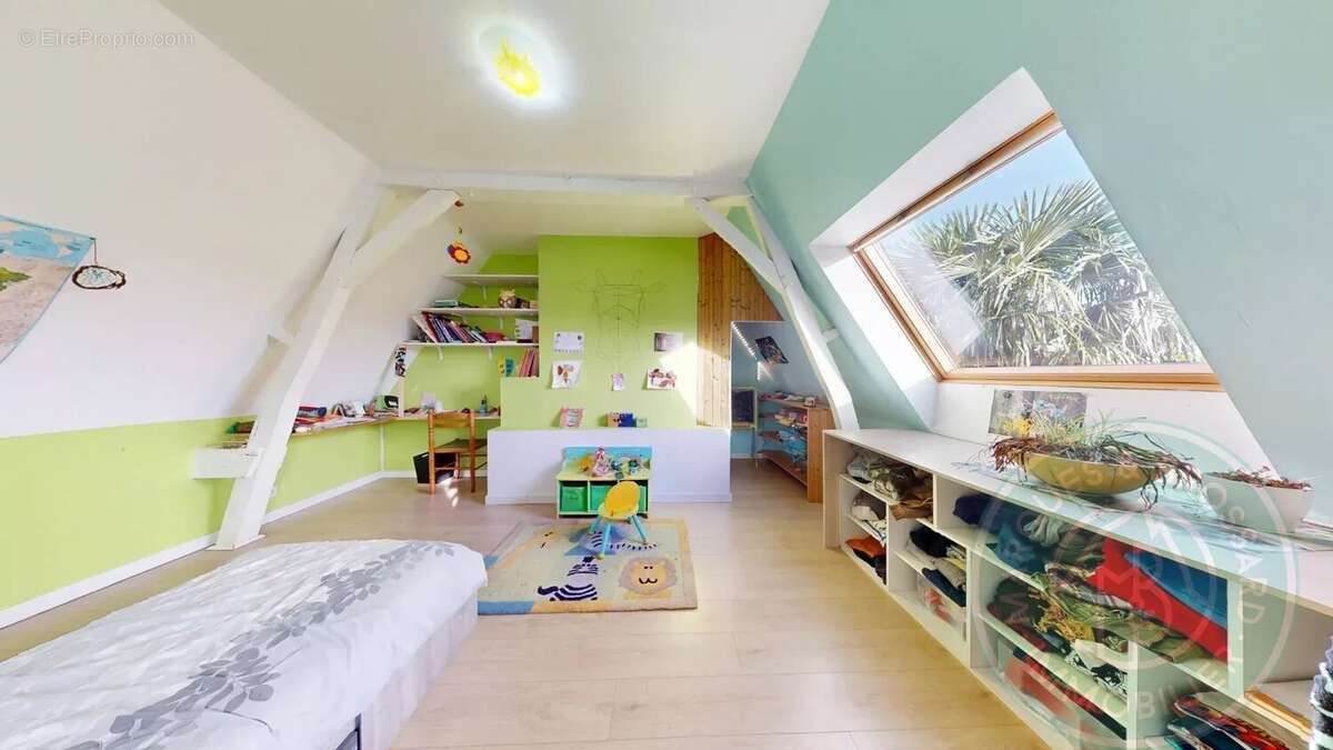 Maison à LEMBEYE