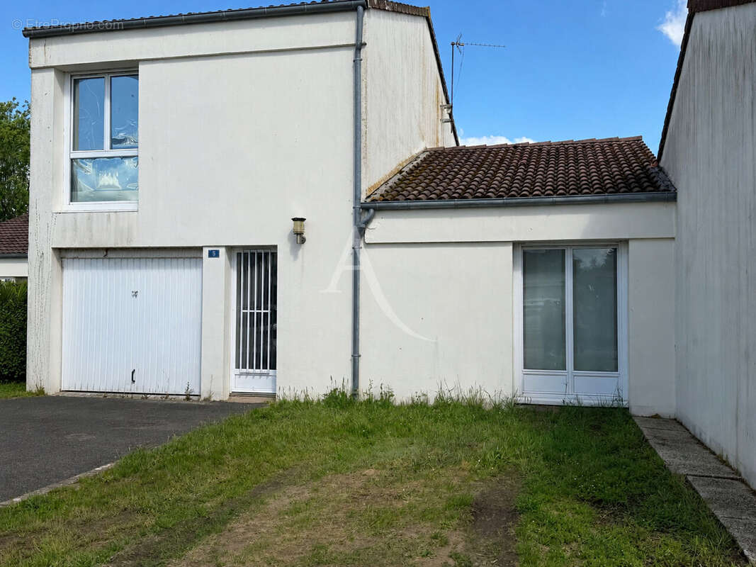 Maison à SAINT-PHILBERT-DE-GRAND-LIEU
