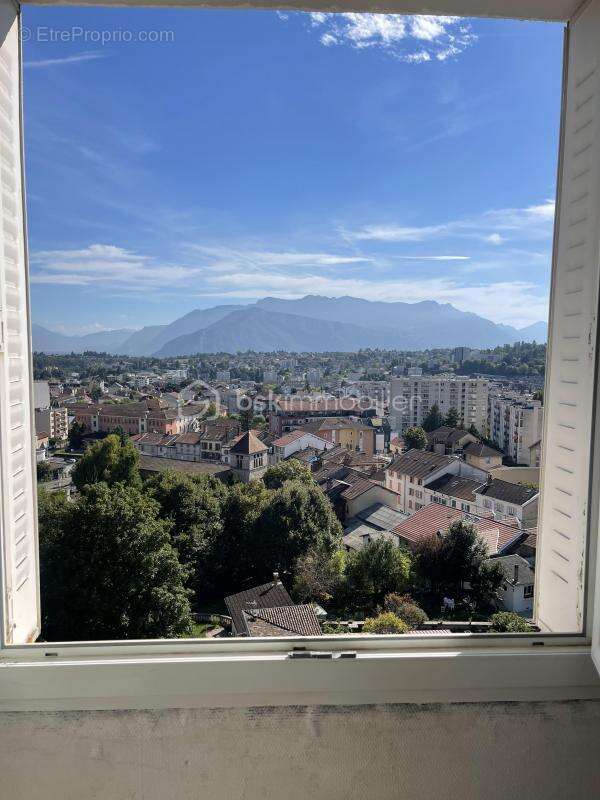 Appartement à VOIRON