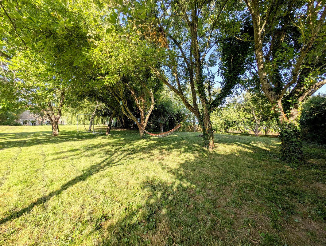 Tres belle longere en pierre - photo 19
