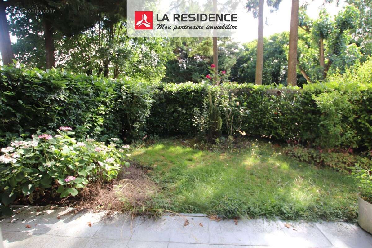 Appartement à ELANCOURT