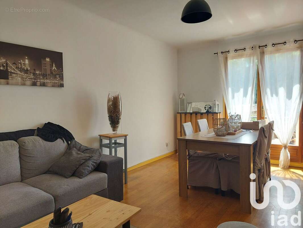 Photo 2 - Maison à CHAMPAGNE-SUR-SEINE