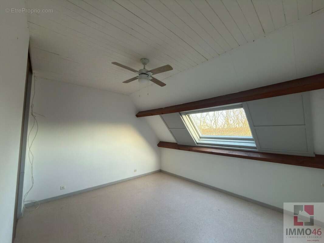 Maison à MONTFAUCON