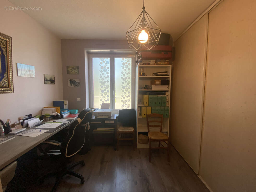 Appartement à ROCHE-LA-MOLIERE