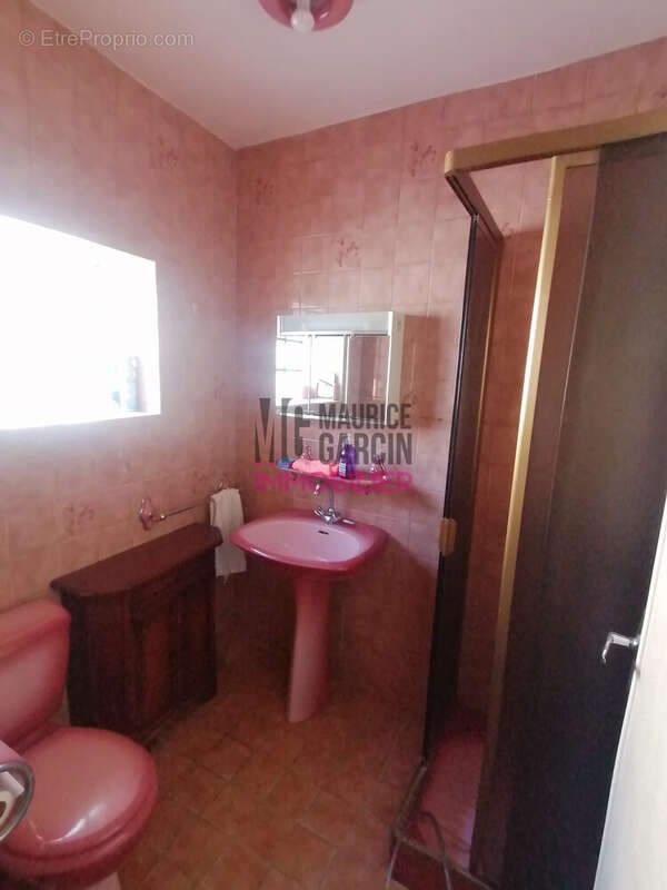 Maison à L'ISLE-SUR-LA-SORGUE