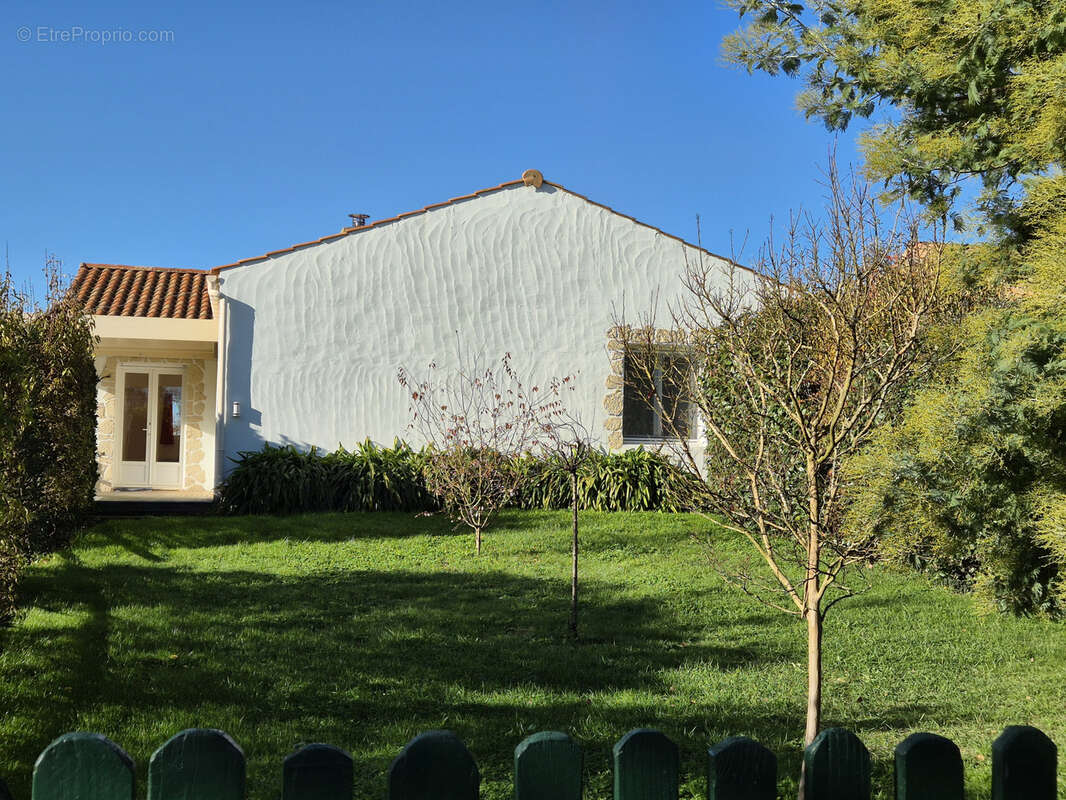 Maison à TALMONT-SAINT-HILAIRE