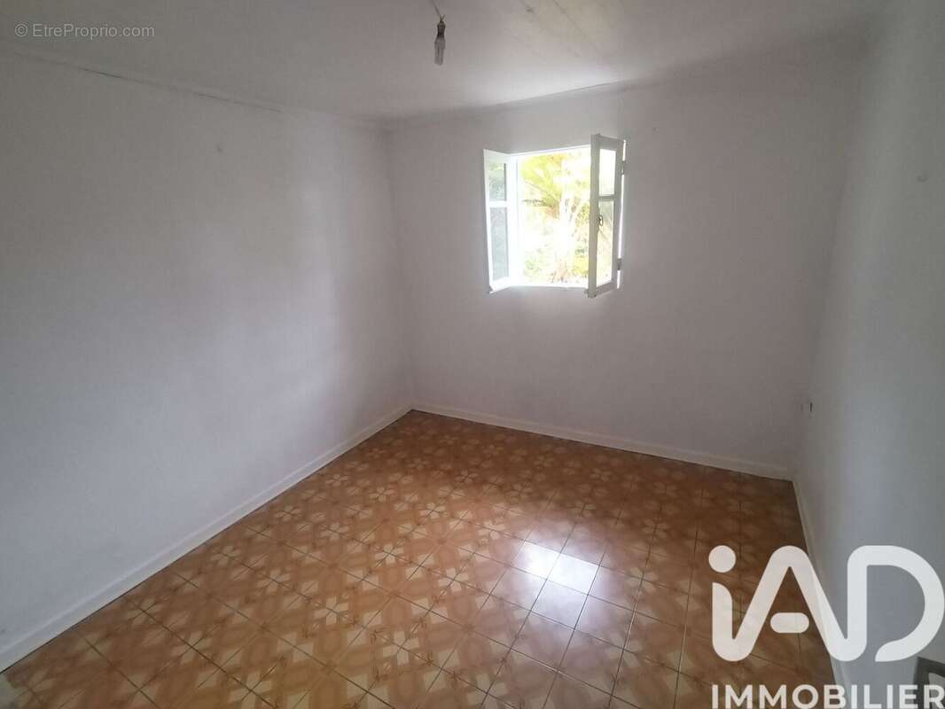 Photo 4 - Maison à SAINT-DENIS