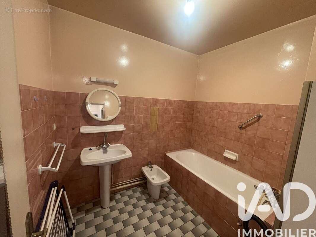 Photo 9 - Appartement à CHEVILLY-LARUE