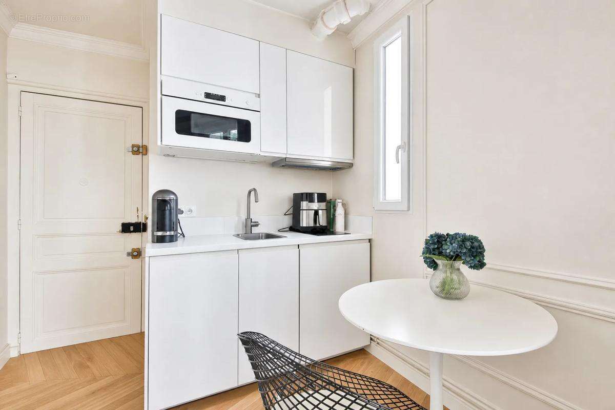 Appartement de 2 pièces de 24 m² à Paris - photo 4