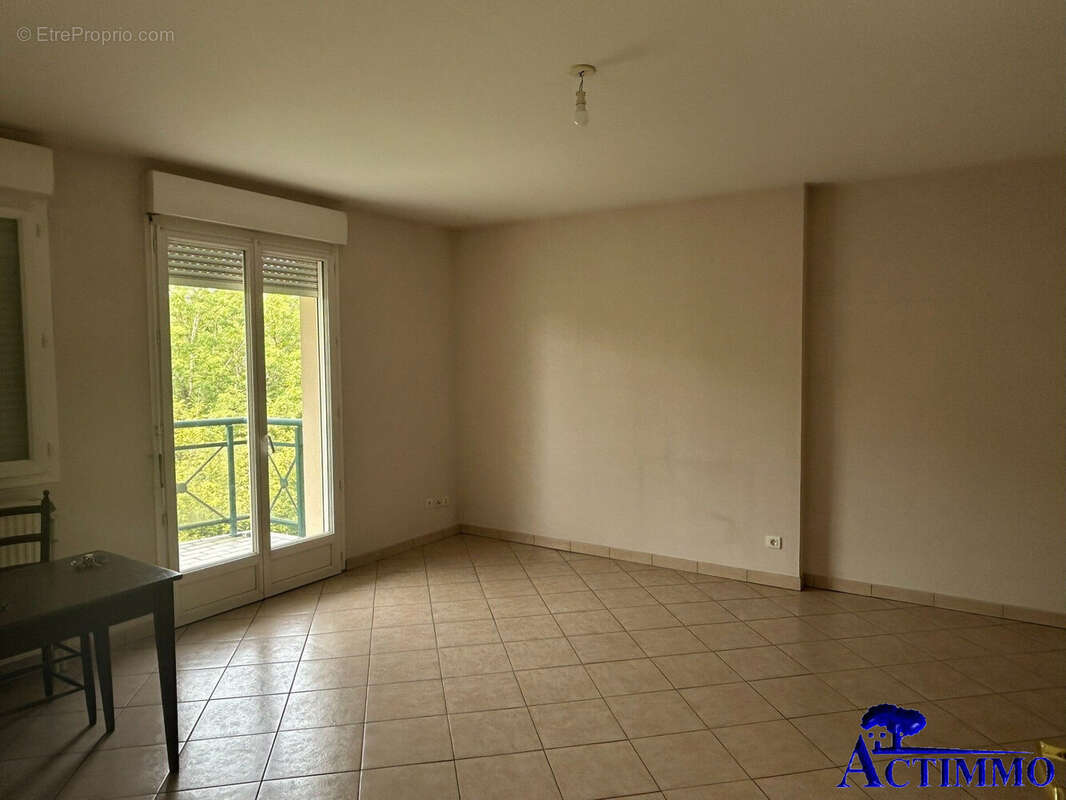 Appartement à JOIGNY