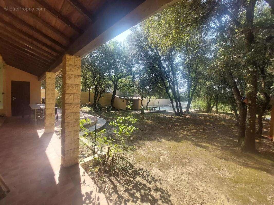 Maison à BOISSET-ET-GAUJAC