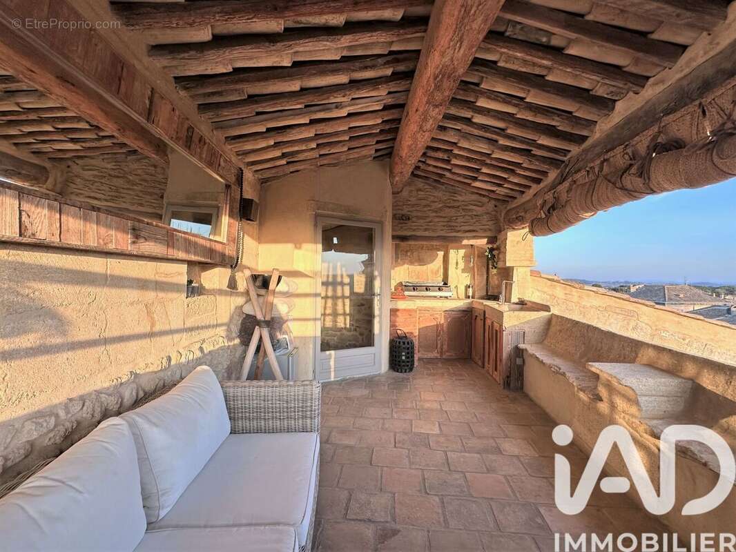 Maison 175 m² à Castillon-Du-Gard  - photo 3