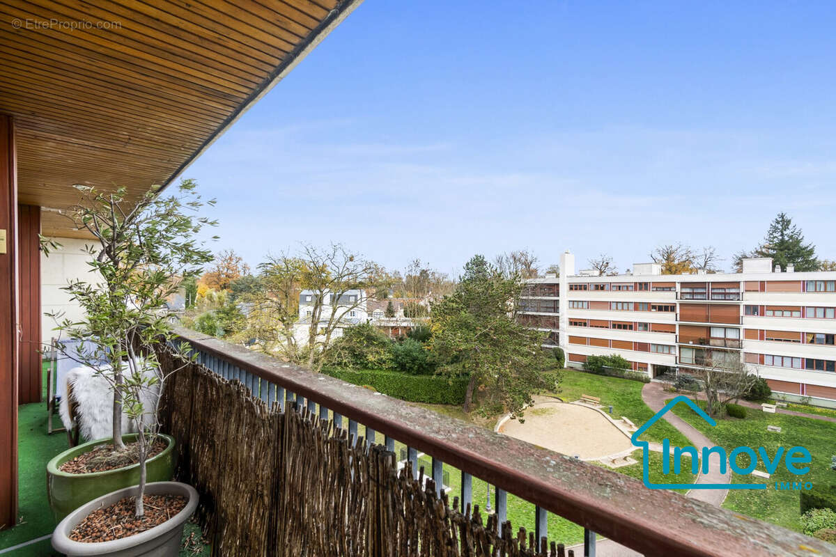 Balcon - Appartement à VAUCRESSON