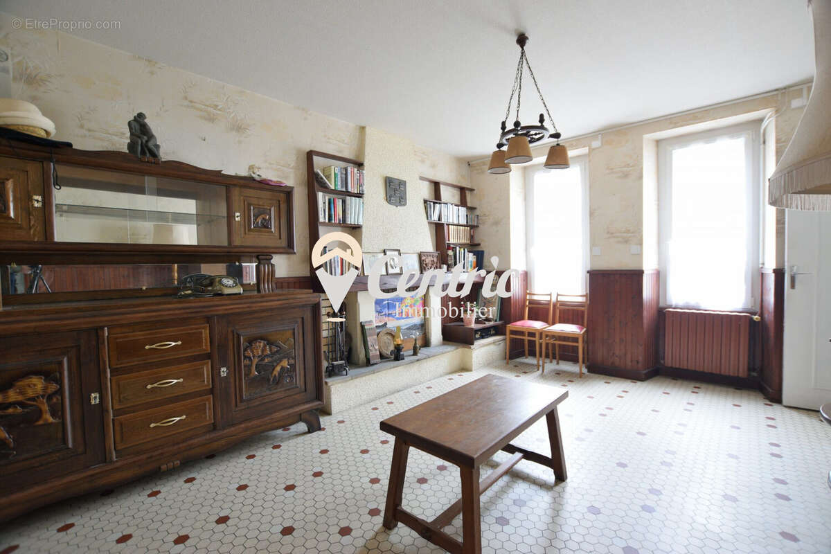 Maison à BRESSUIRE