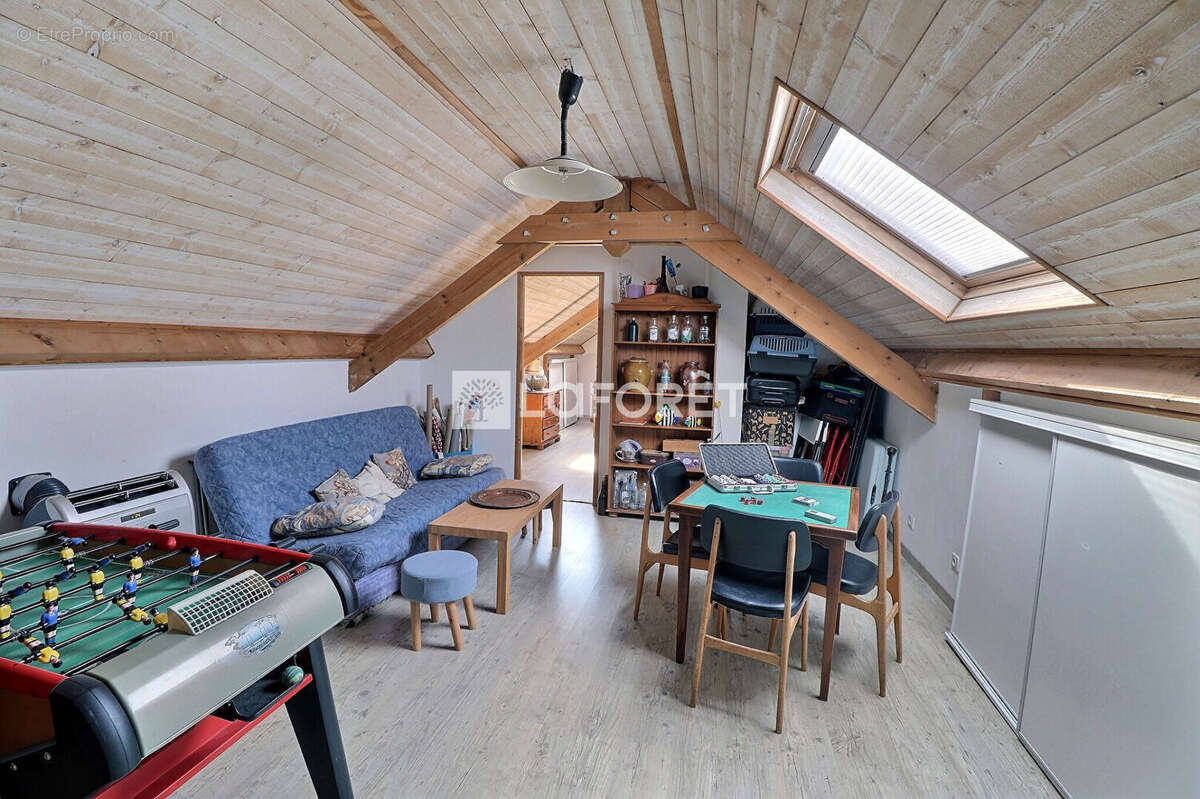 Maison à MILLY-LA-FORET