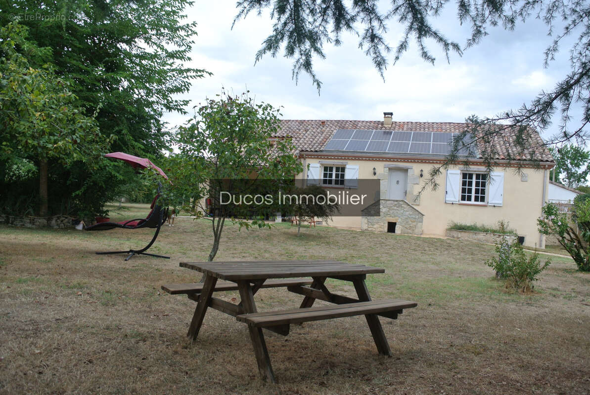 Ensemble immobilier avec maison principale et appartement indépendant - photo 5