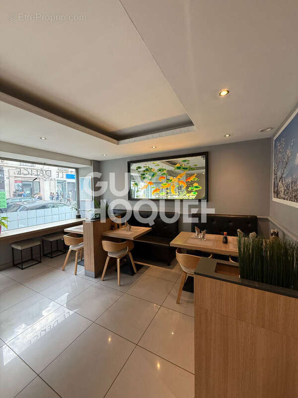 Commerce 70 m² à Compiegne  - photo 2