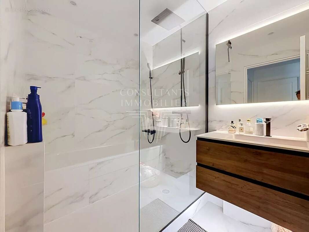 Appartement à BOULOGNE-BILLANCOURT