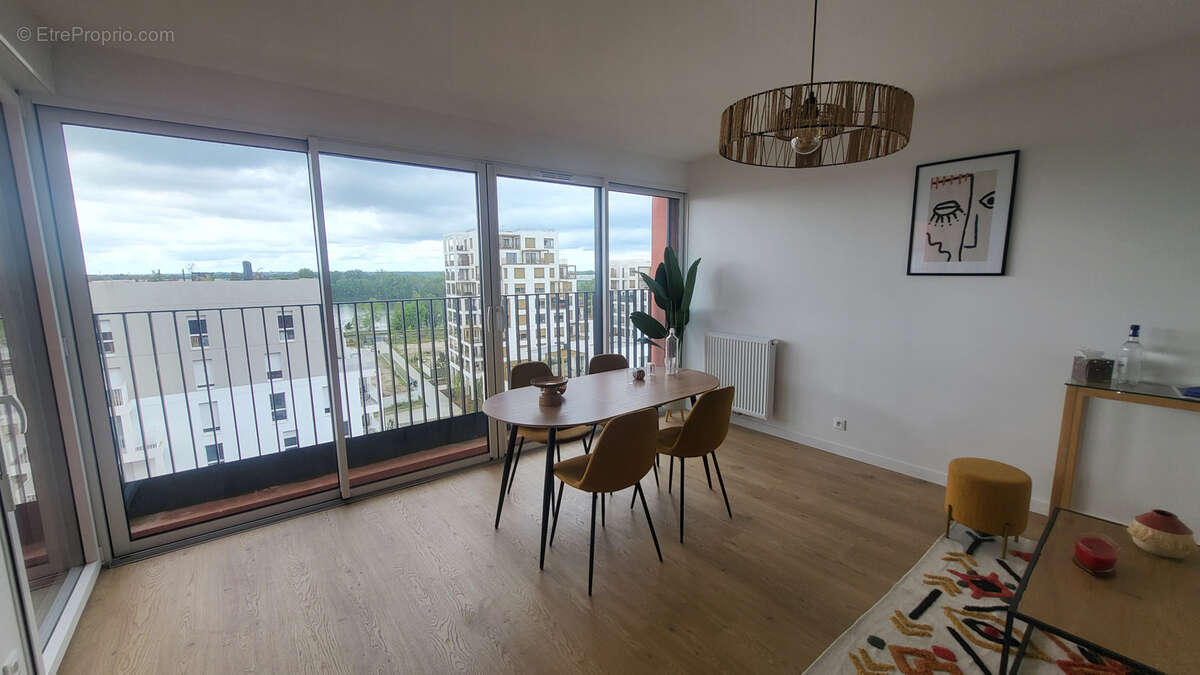 Appartement à BORDEAUX